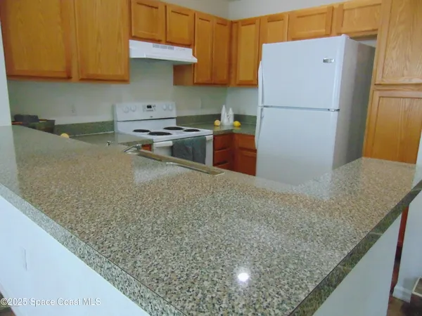 $1,700 | 3975 Almeida Court, Unit 102, Melbourne, FL 32901