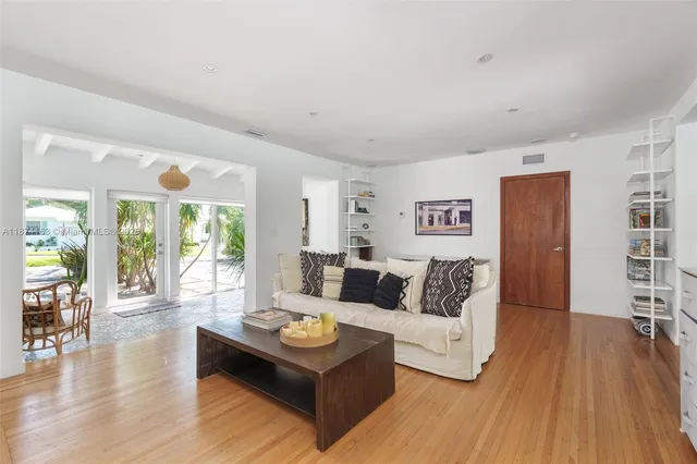 $1,950,000 | 431 Northeast 52nd Terrace, Miami, FL 33137