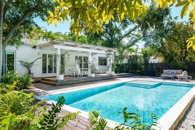 $1,950,000 | 431 Northeast 52nd Terrace, Miami, FL 33137