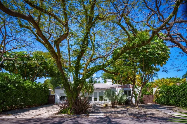 $1,950,000 | 431 Northeast 52nd Terrace, Miami, FL 33137