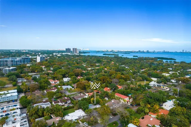 $1,950,000 | 431 Northeast 52nd Terrace, Miami, FL 33137