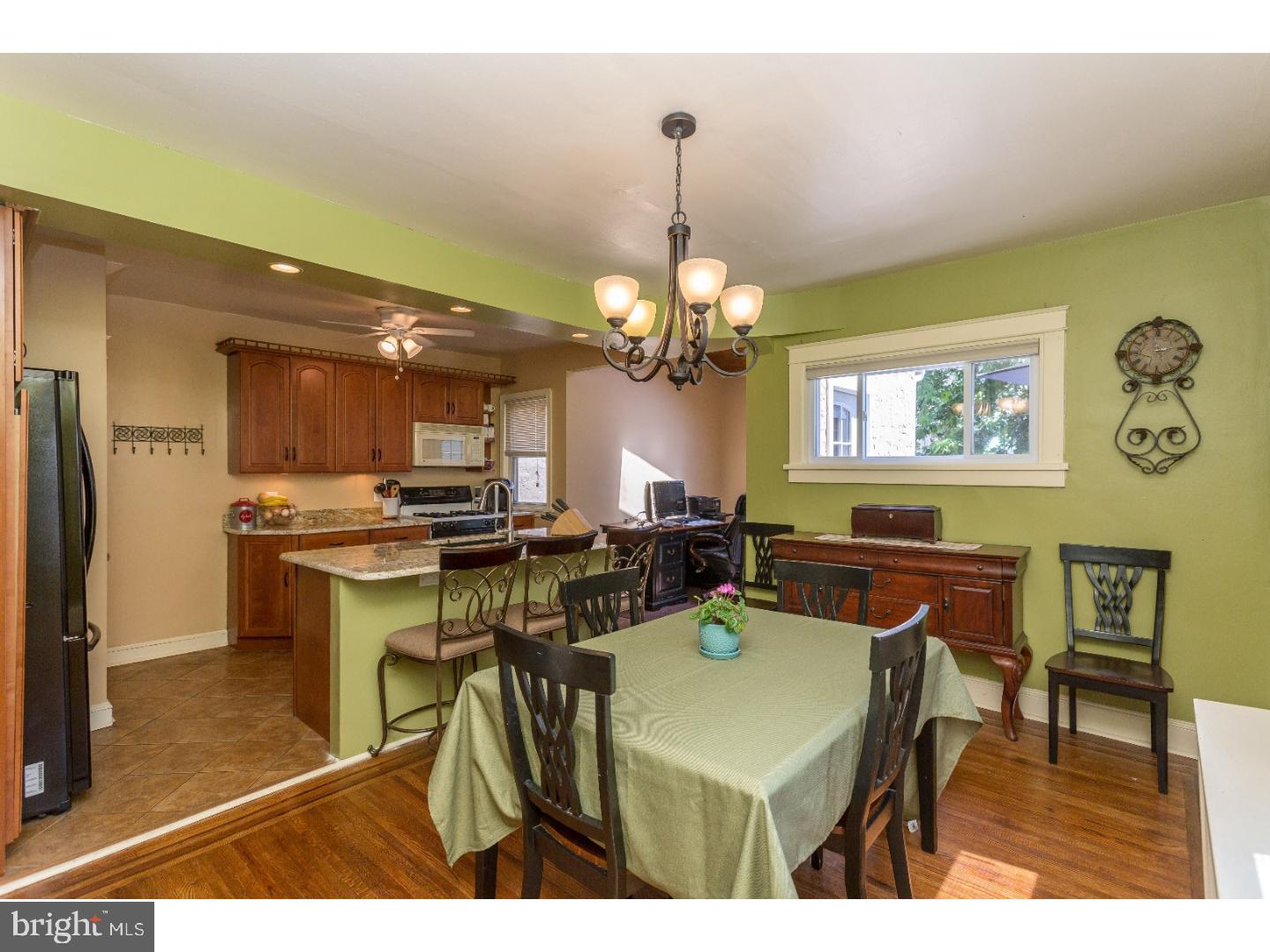 245 Parham Road Springfield, PA 19064 - Photo 10 of 25 Dining Room