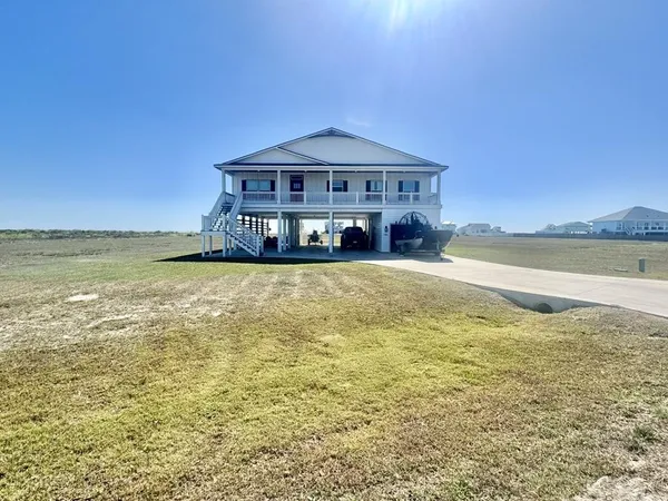 $650,000 | 1504 Cape Velero Drive, Rockport, TX 78382