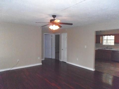 157 Deer Point Road Unionville, TN 37180 - Photo 2 of 14 Living room(Hardwood floor)