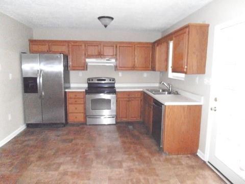 157 Deer Point Road Unionville, TN 37180 - Photo 3 of 14 Kitchen