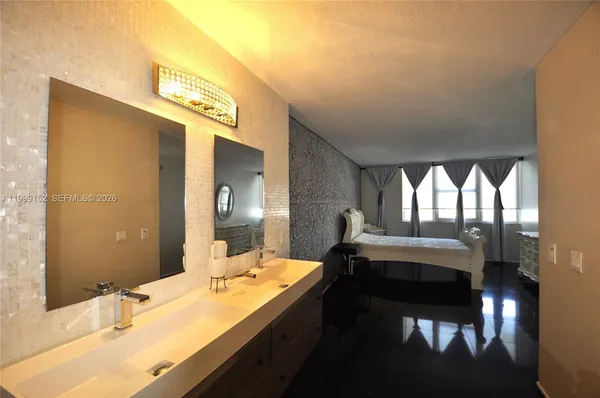 $2,350 | 2030 South Ocean Drive, Unit 803, Hallandale Beach, FL 33009