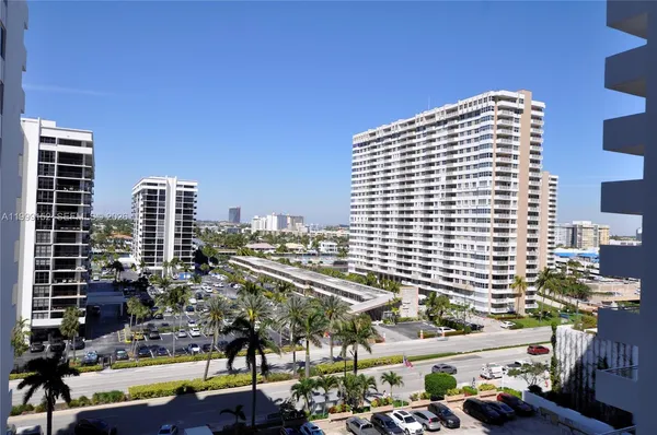 $2,350 | 2030 South Ocean Drive, Unit 803, Hallandale Beach, FL 33009