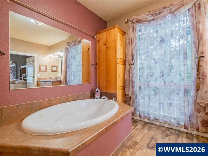 33842 Brewster Road Lebanon, OR 97355 - Photo 17 of 38