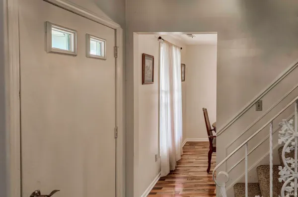 $285,000 | 11802 Northwest Smuts Drive, Roanoke, IN 46783