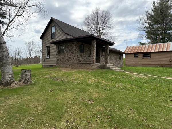 $190,000 | 664 17 1/2 Street, Dallas, WI 54733