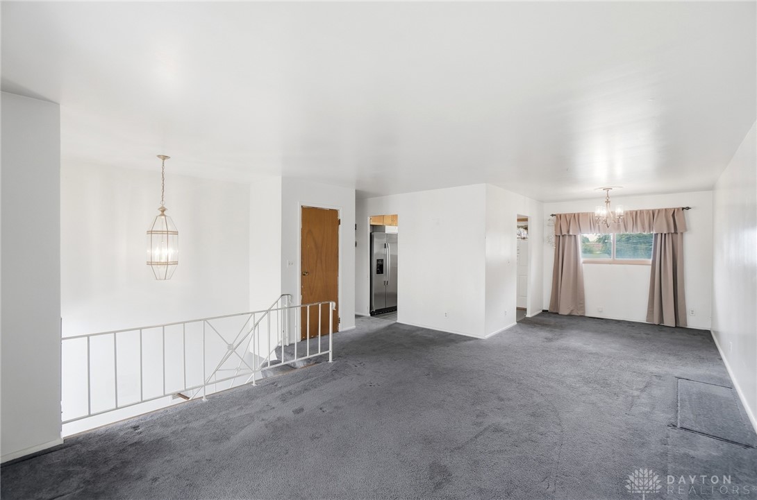 1914 Elmsford Street Springfield, OH 45506 - Photo 6 of 47