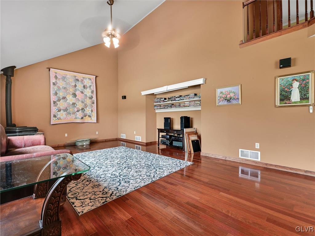 82 Werley Road Allentown, PA 18104 - Photo 15 of 41 Family room