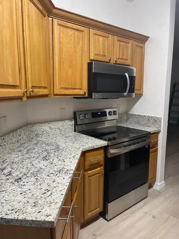 $296,900 | 865 Pipers Cay Drive, West Palm Beach, FL 33415