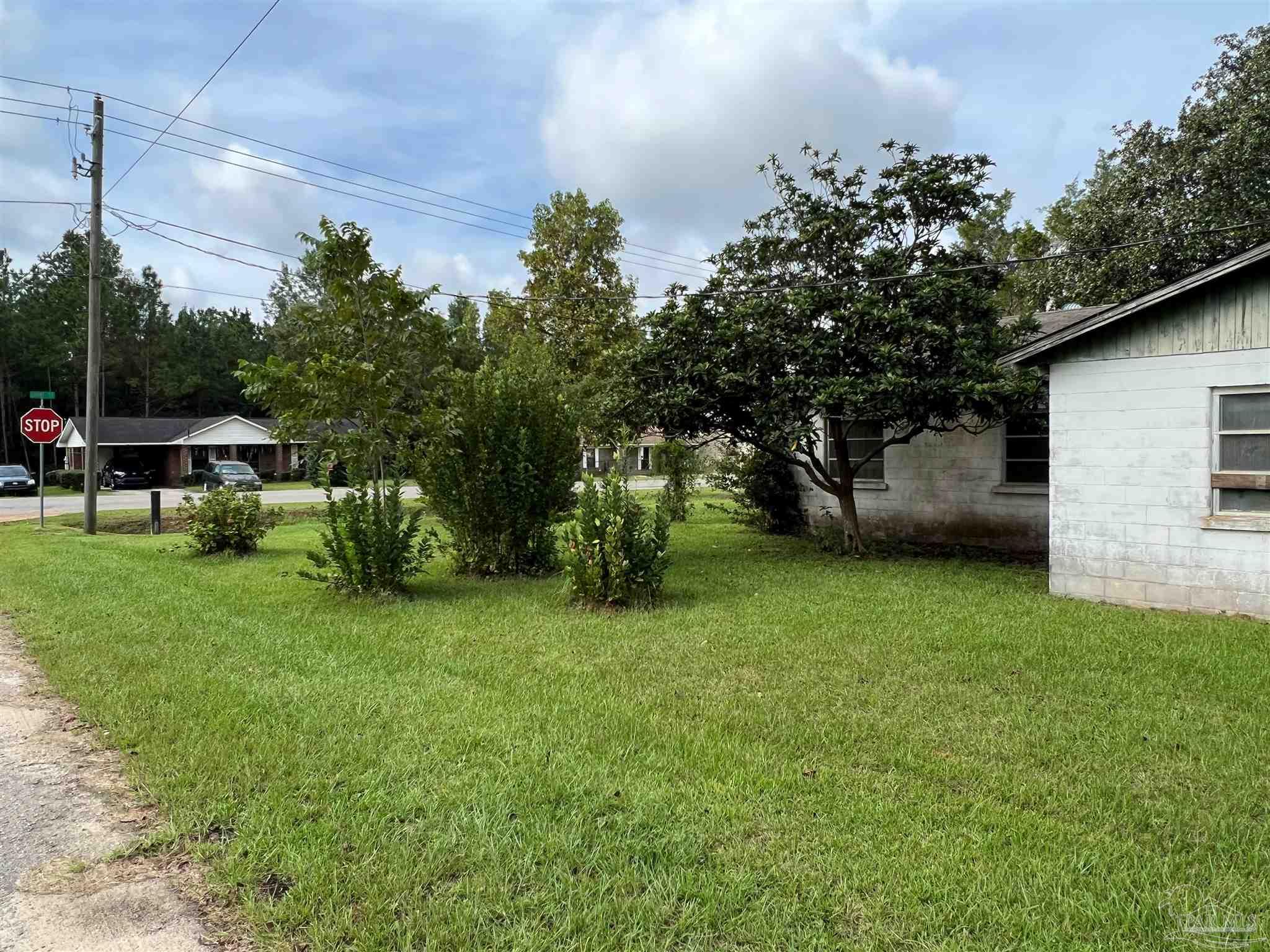 136 Short Street Atmore, AL 36502 - Photo 5 of 14 Gallery Image 5