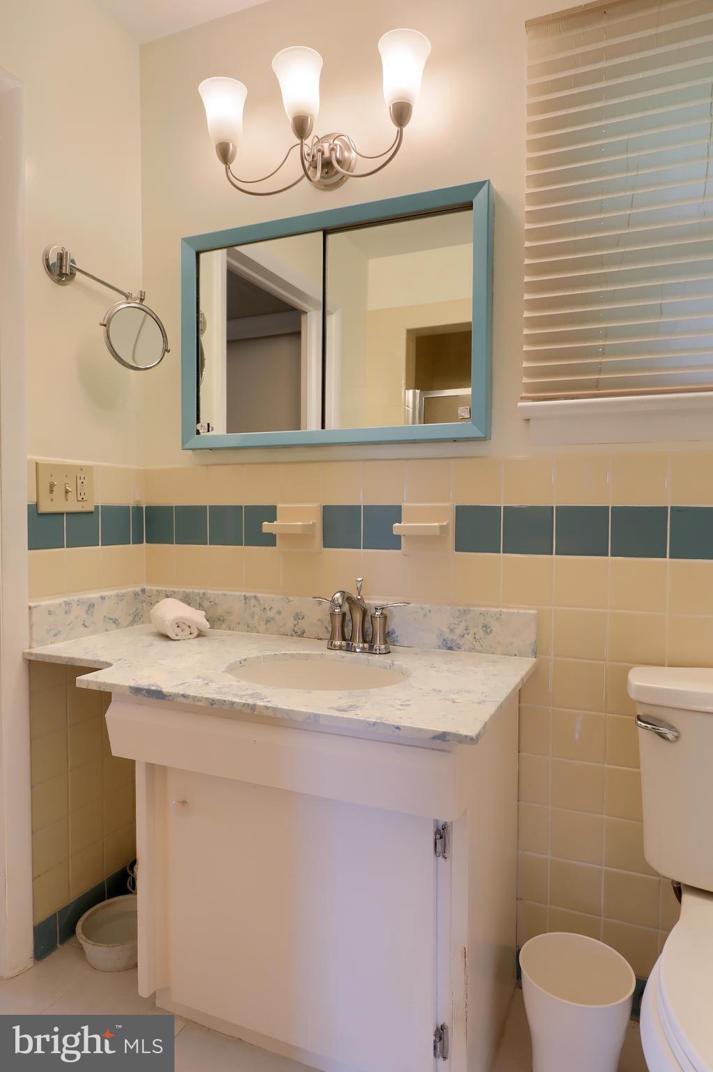 1669 Sleepyhollow Road York, PA 17403 - Photo 35 of 63 Full Bath #1