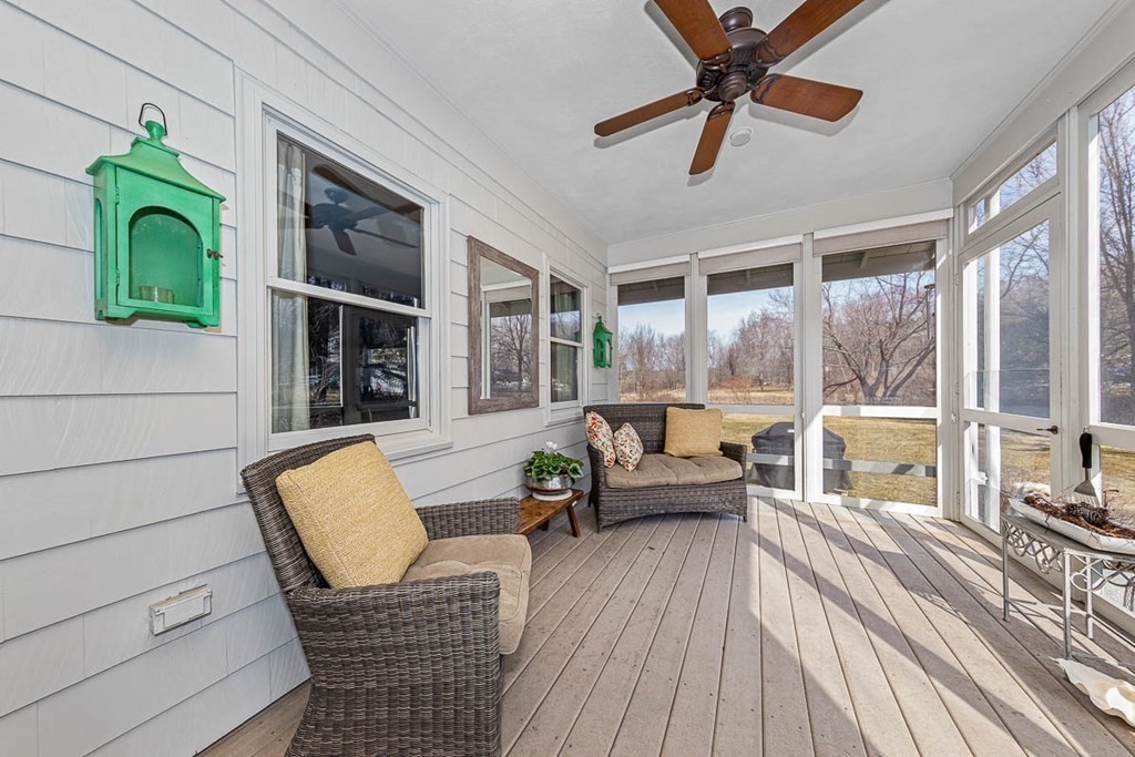 1702 Lowell Road Concord, MA 01742 - Photo 15 of 28