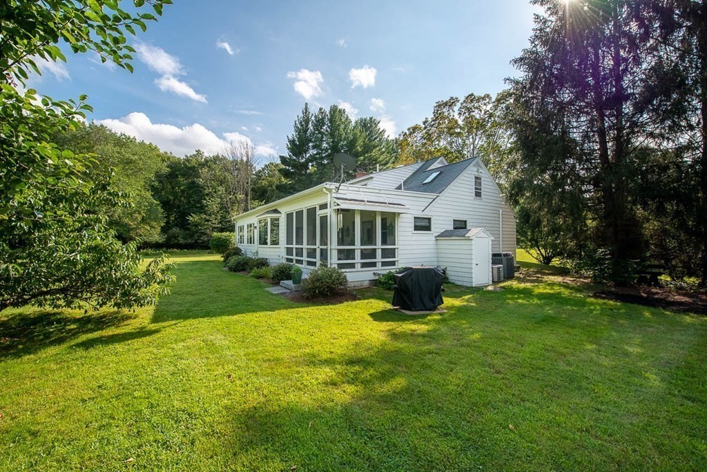 1702 Lowell Road Concord, MA 01742 - Photo 25 of 28