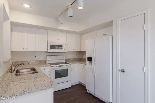 $1,599 | 43762 West Carey Drive, Maricopa, AZ 85138