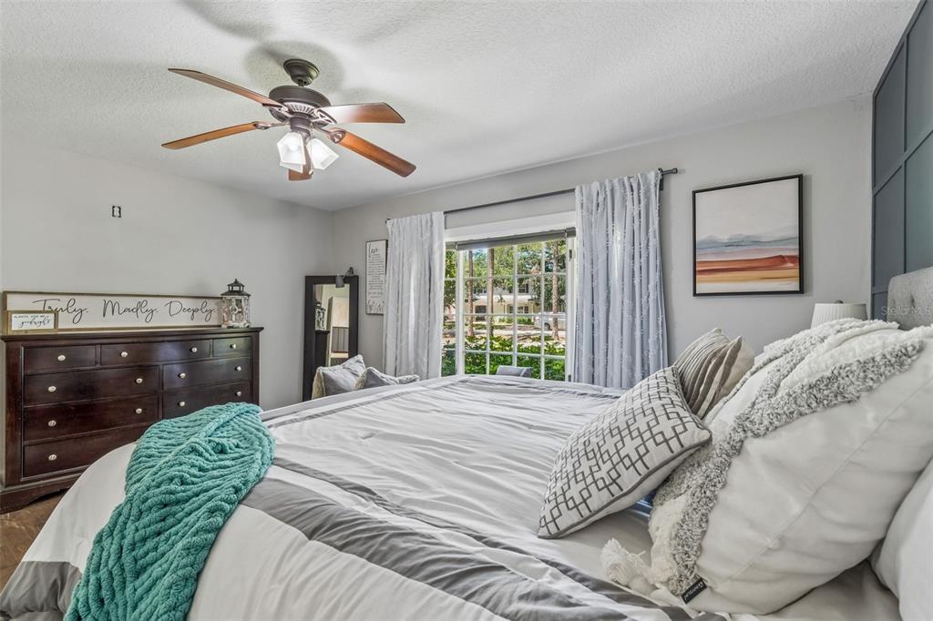 4528 West Woodmere Road Tampa, FL 33609 - Photo 15 of 100