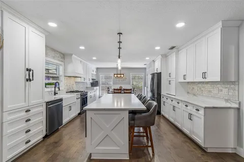 $1,750,000 | 4528 West Woodmere Road, Tampa, FL 33609