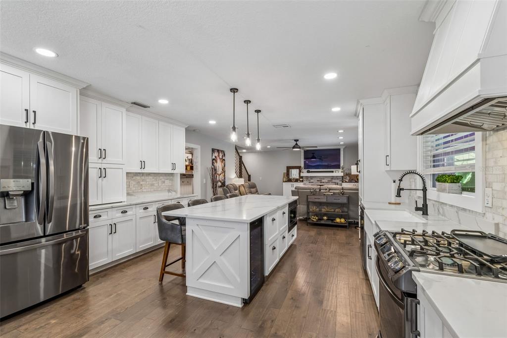 4528 West Woodmere Road Tampa, FL 33609 - Photo 35 of 100