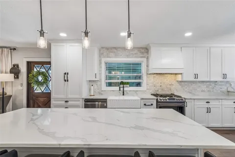 $1,750,000 | 4528 West Woodmere Road, Tampa, FL 33609