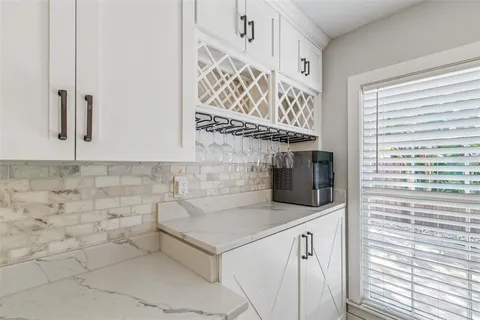 $1,750,000 | 4528 West Woodmere Road, Tampa, FL 33609