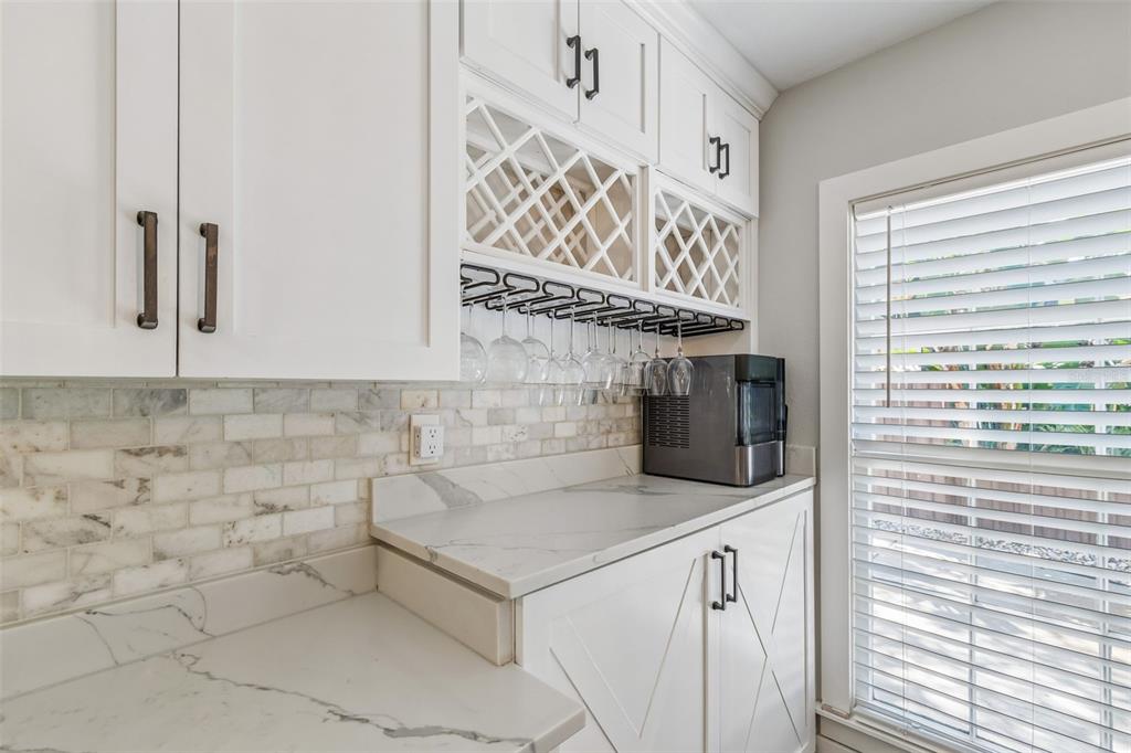 4528 West Woodmere Road Tampa, FL 33609 - Photo 43 of 100