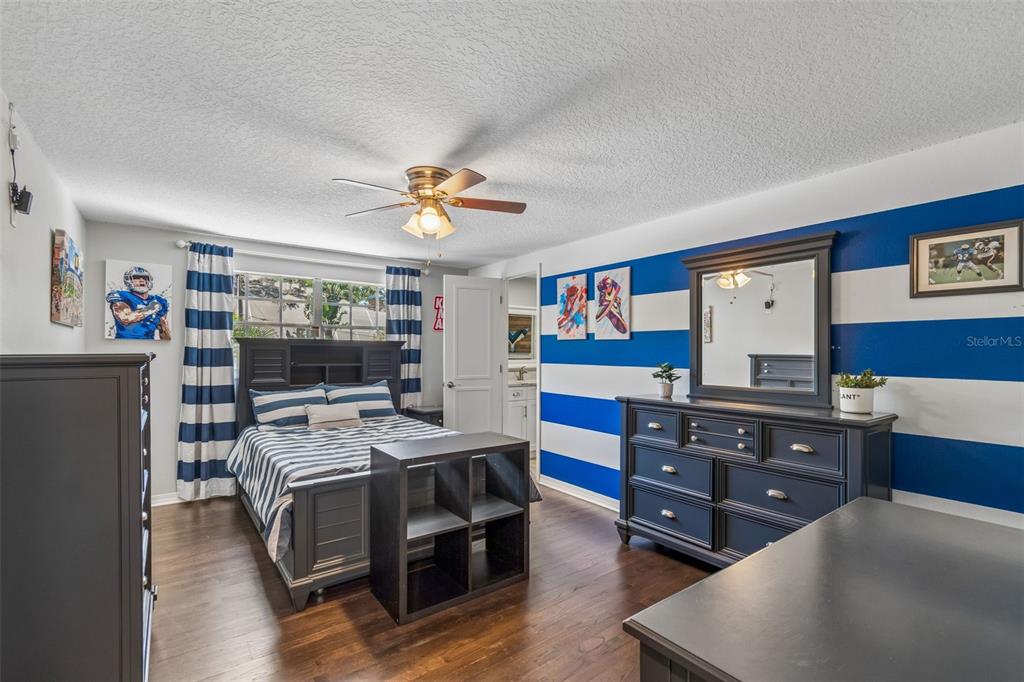 4528 West Woodmere Road Tampa, FL 33609 - Photo 51 of 100