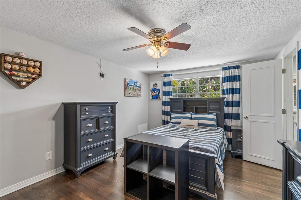 4528 West Woodmere Road Tampa, FL 33609 - Photo 52 of 100