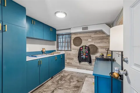 $1,750,000 | 4528 West Woodmere Road, Tampa, FL 33609