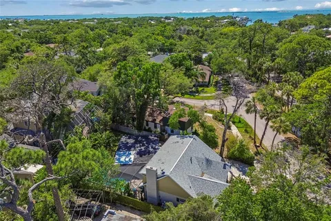 $1,750,000 | 4528 West Woodmere Road, Tampa, FL 33609