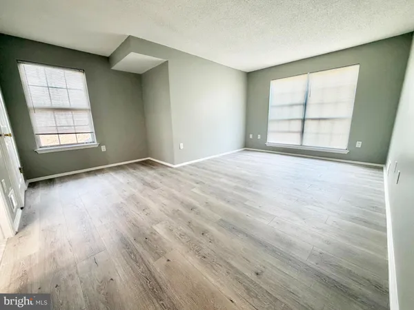 $2,350 | 44 Cheverny Court, Trenton, NJ 08619