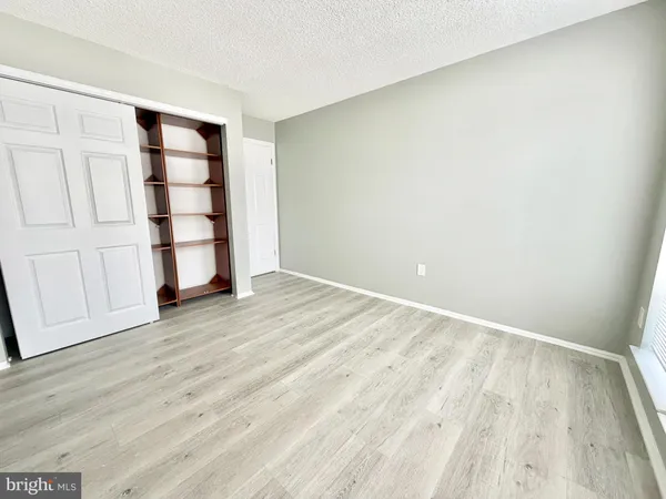 $2,350 | 44 Cheverny Court, Trenton, NJ 08619