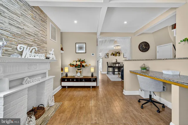 $389,000 | 426 Main Street, Reisterstown, MD 21136