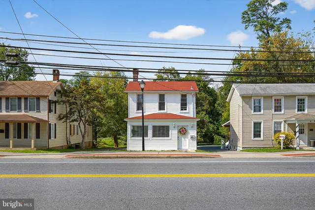 $389,000 | 426 Main Street, Reisterstown, MD 21136