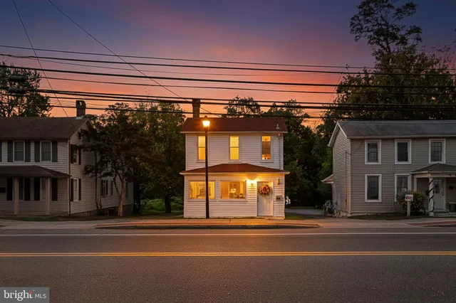 $389,000 | 426 Main Street, Reisterstown, MD 21136