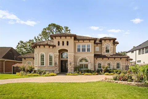 $2,395,000 | 11729 Joan Of Arc Drive, Houston, TX 77024