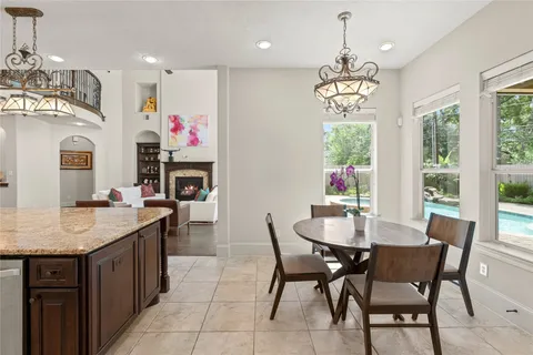 $2,395,000 | 11729 Joan Of Arc Drive, Houston, TX 77024