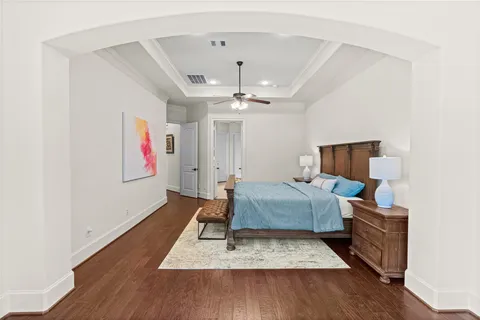 $2,395,000 | 11729 Joan Of Arc Drive, Houston, TX 77024