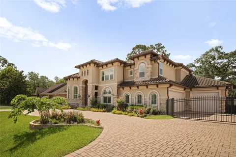 $2,395,000 | 11729 Joan Of Arc Drive, Houston, TX 77024