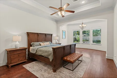 $2,395,000 | 11729 Joan Of Arc Drive, Houston, TX 77024