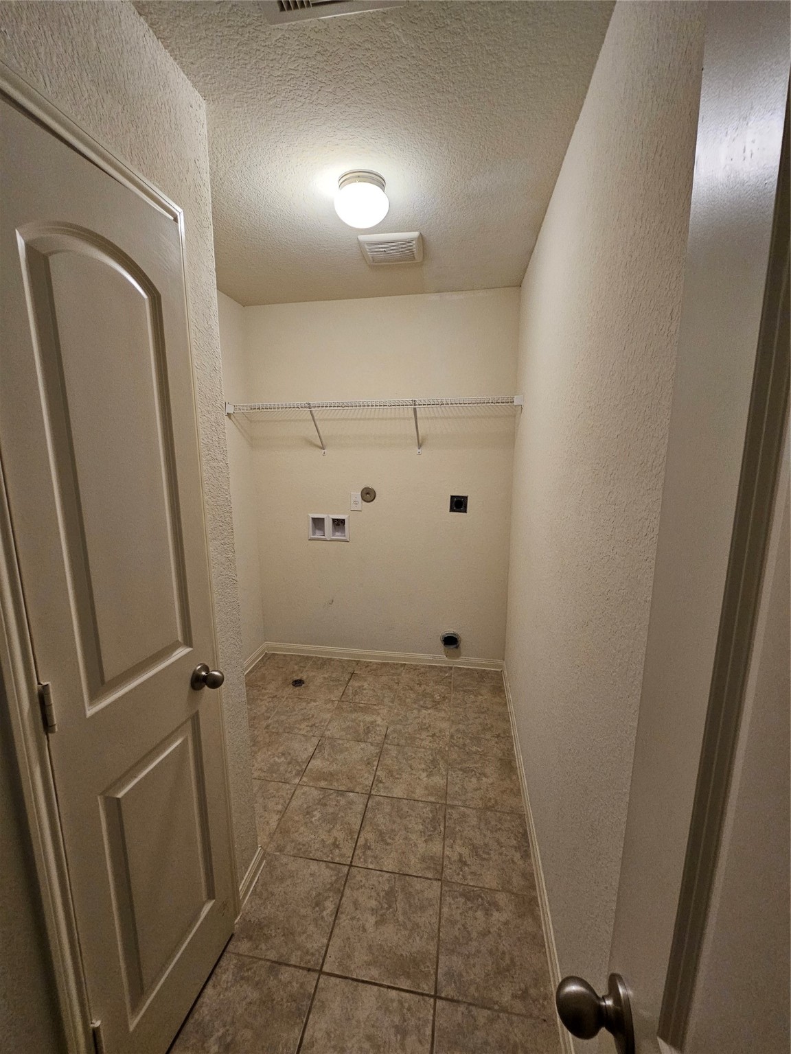 5538 Rainbow Rd. Baytown, TX 77523 - Photo 7 of 11