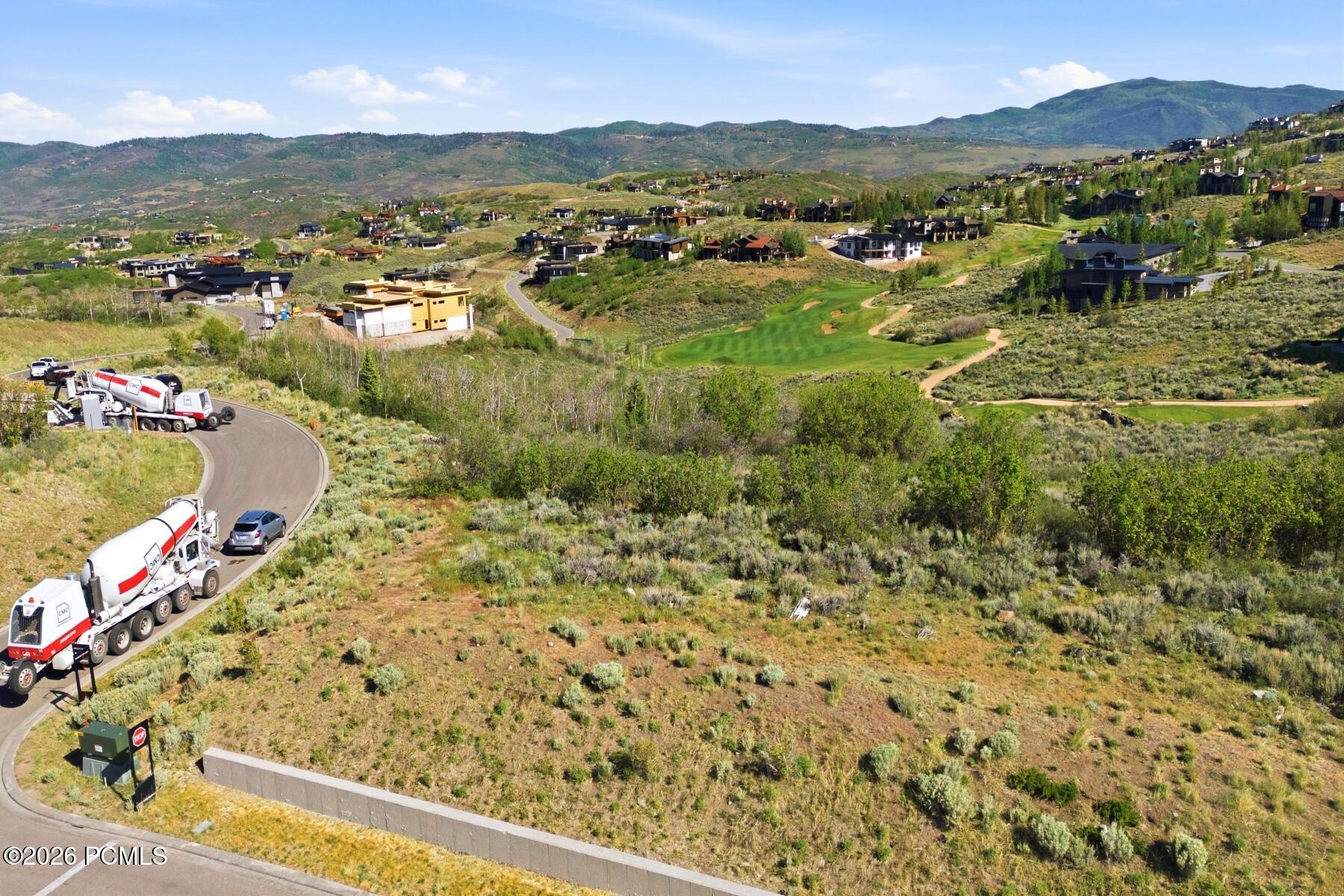 4577 Pinnacle Sky Loop Park City, UT 84098 - Photo 11 of 39