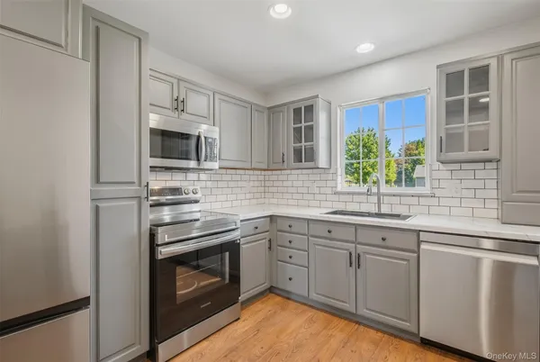 $450,000 | 302 Ashbury Way, Brewster, NY 10509