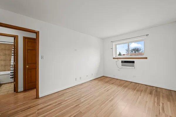 $1,750 | 1348 Geneva Drive, Unit 3A, Palatine, IL 60074