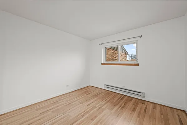 $1,750 | 1348 Geneva Drive, Unit 3A, Palatine, IL 60074