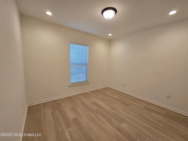 $1,975 | 15395 Percy Street, Gulfport, MS 39503