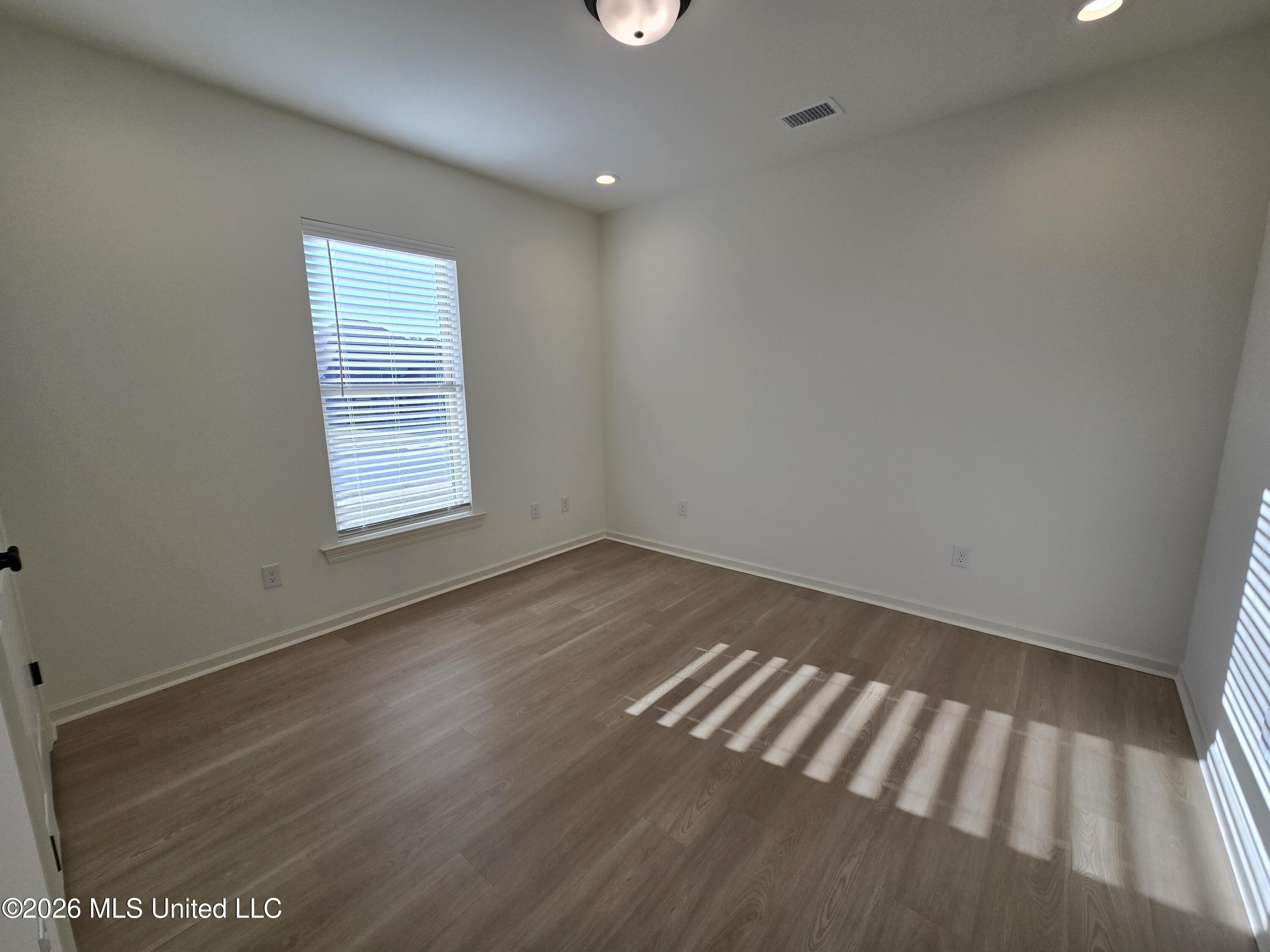 15395 Percy Street Gulfport, MS 39503 - Photo 6 of 26 20260319_174616