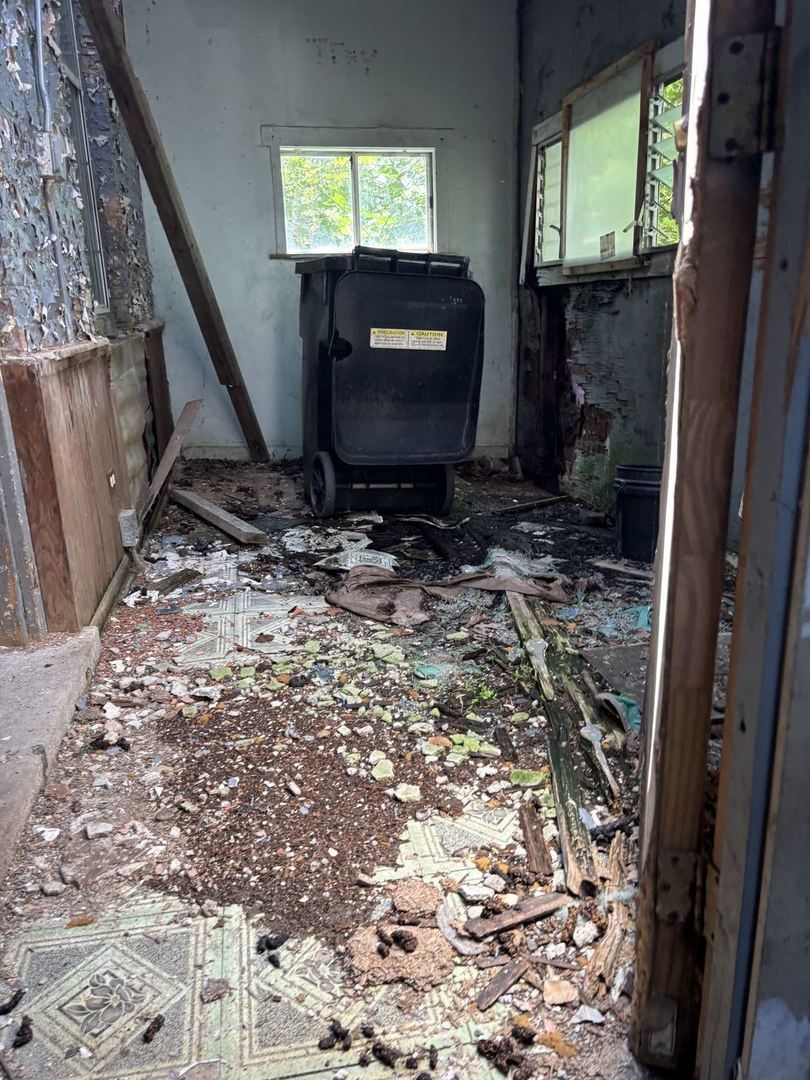 5951 South Elizabeth Street Chicago, IL 60636 - Photo 11 of 19